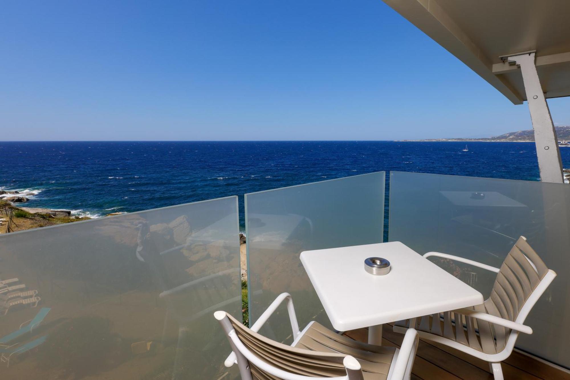 Hotel Saint Christophe Calvi  Bagian luar foto