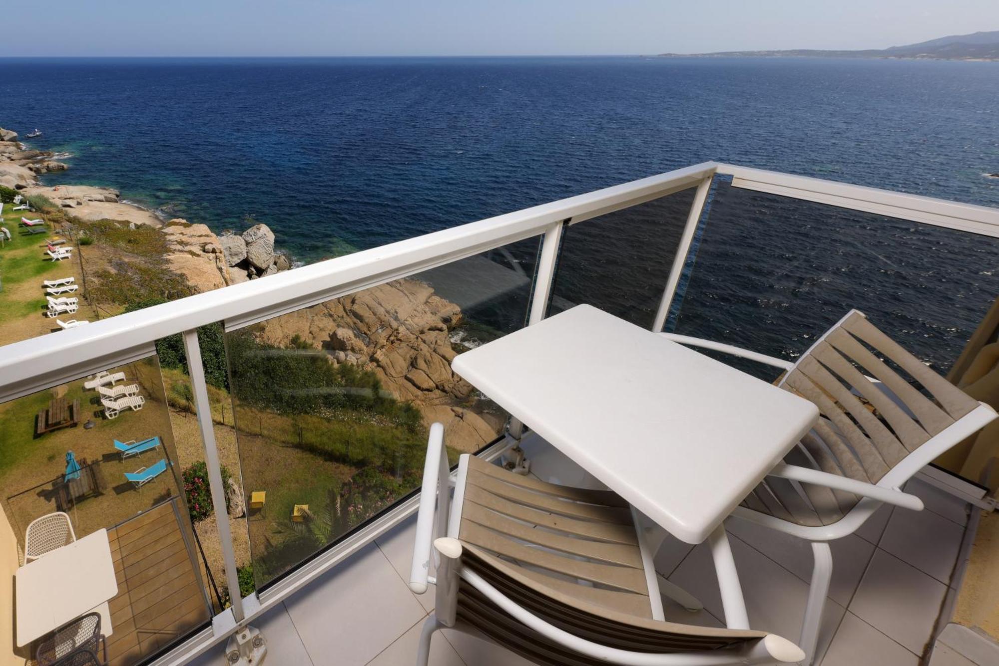 Hotel Saint Christophe Calvi  Bagian luar foto
