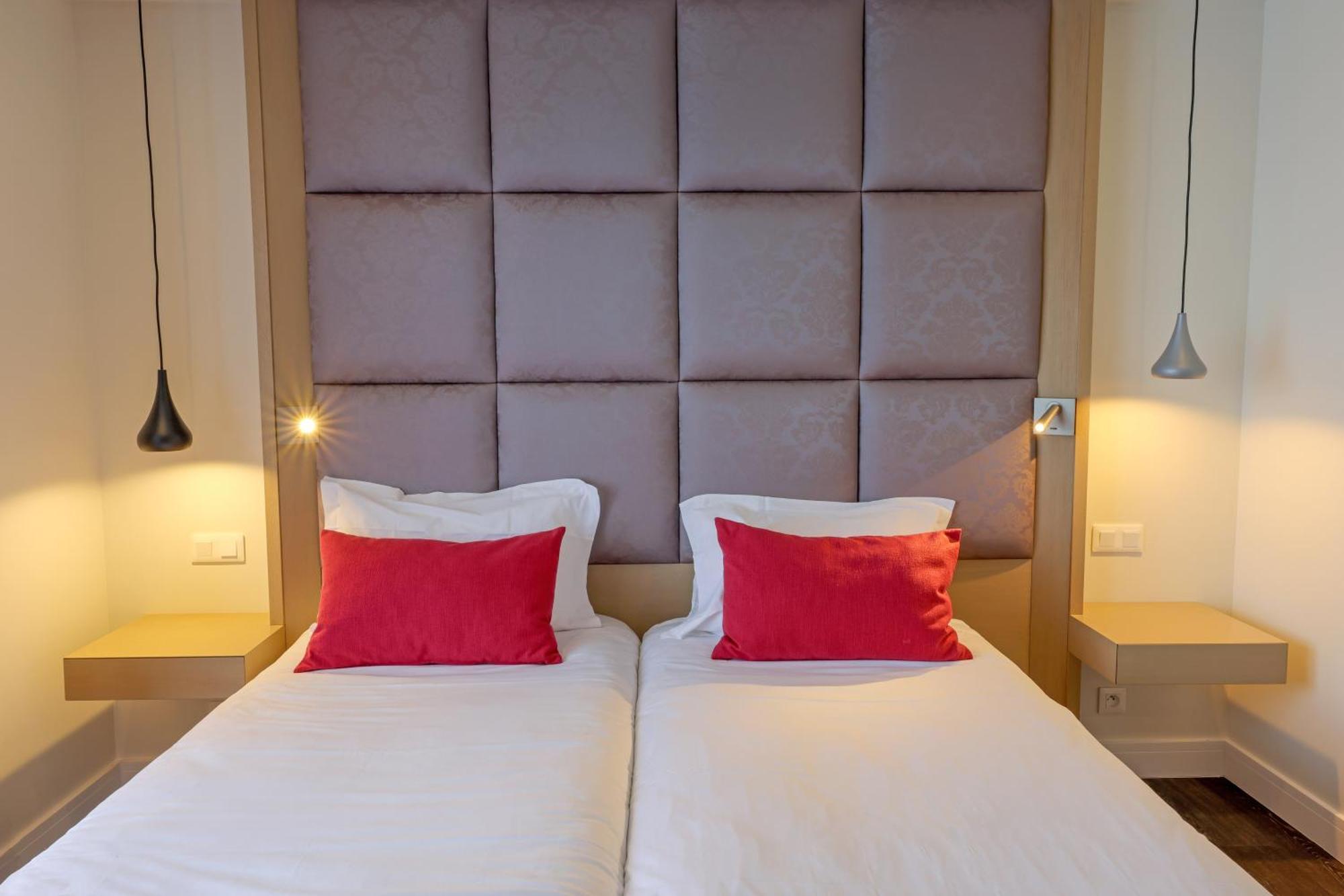 Hotel Saint Christophe Calvi  Bagian luar foto