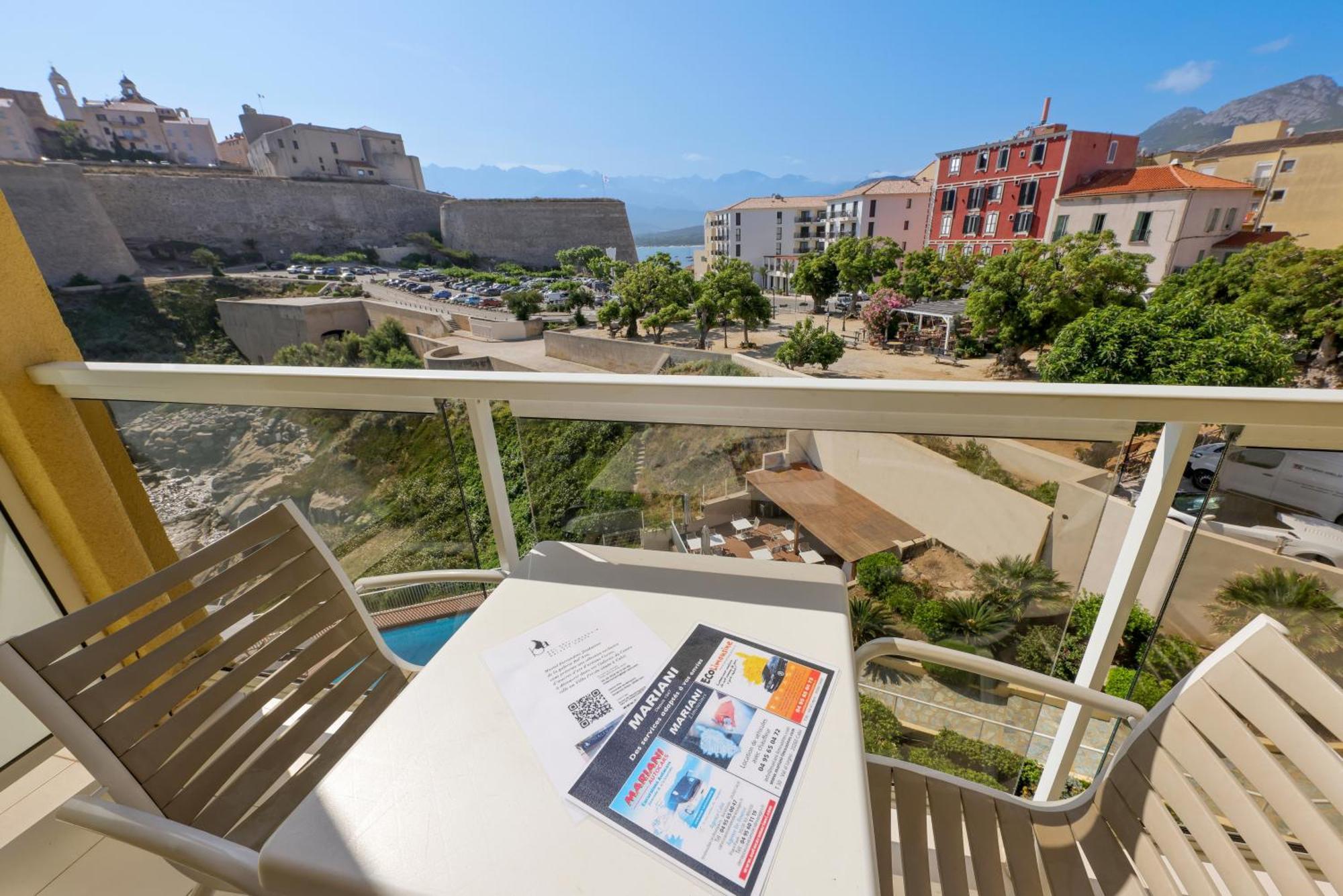 Hotel Saint Christophe Calvi  Bagian luar foto